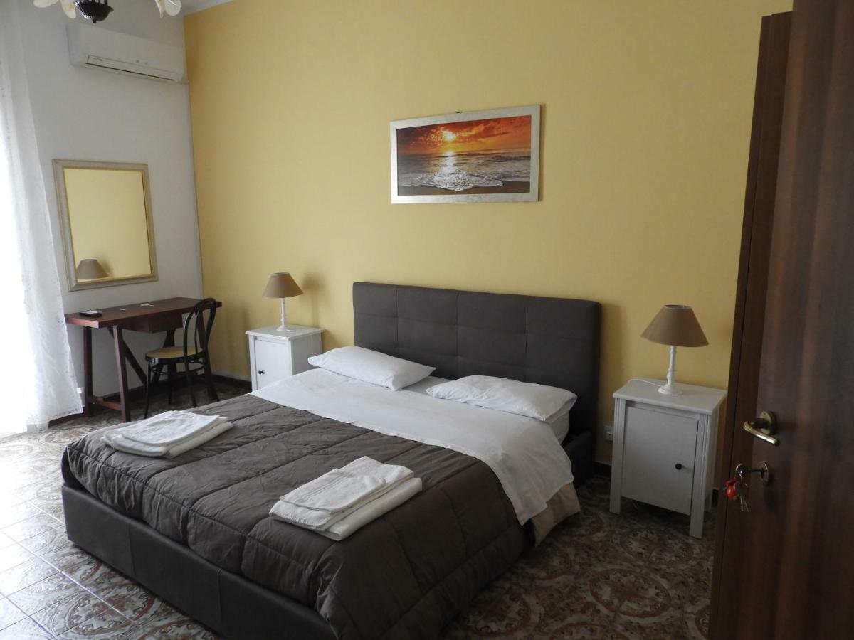 B&B Amèlie Lecce Extérieur photo