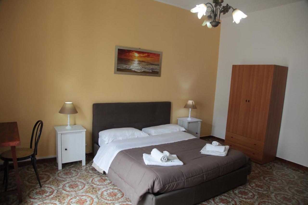 B&B Amèlie Lecce Extérieur photo